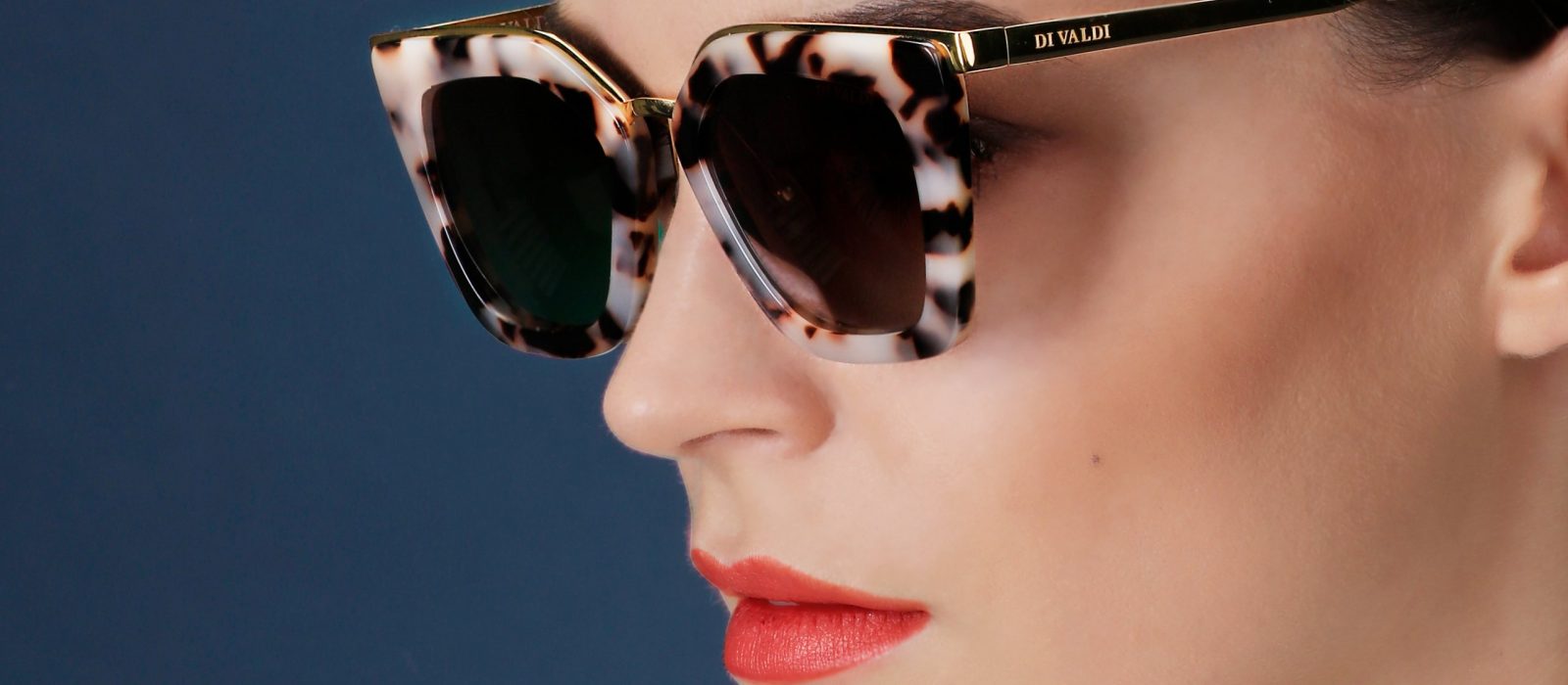 banner three